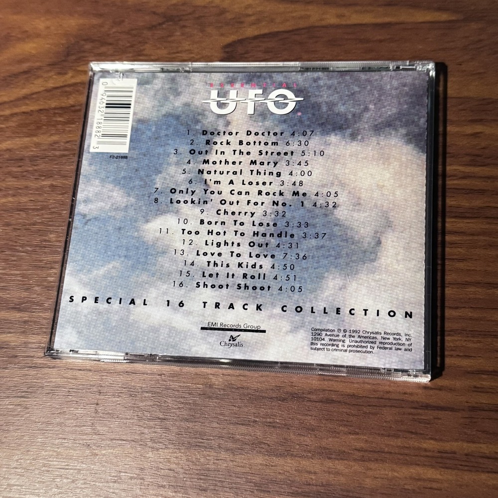 Essential UFO CD 1992 Chryalis Records EX/EX - Picture 2 of 6